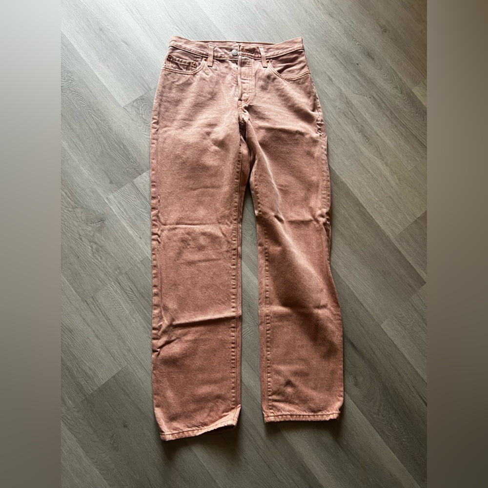 High waisted Levi’s pink wash 501 90s